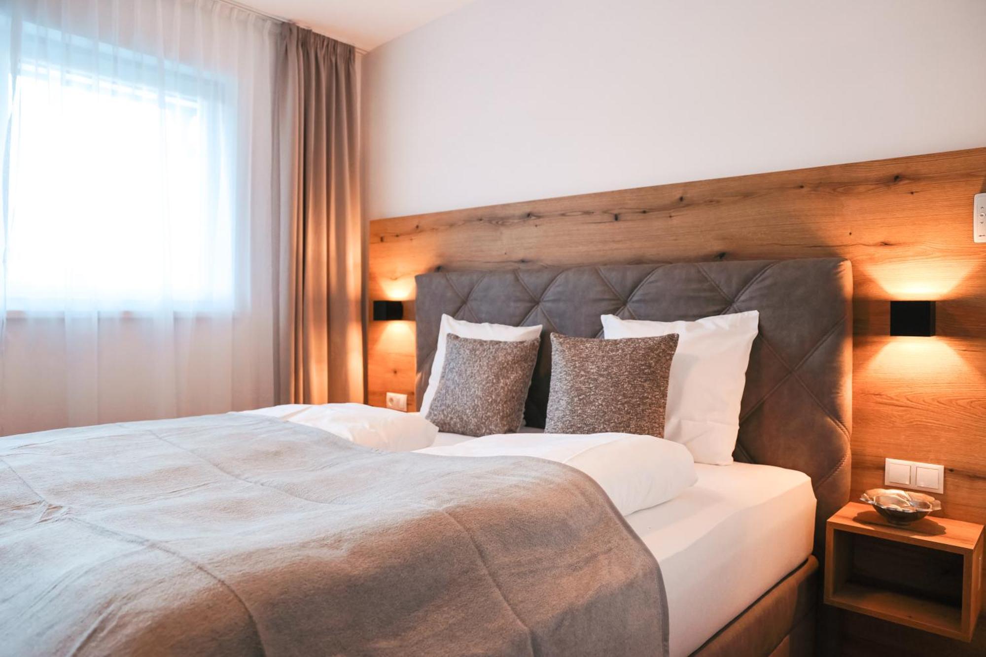 Alpenluxus Presents - Marias Zillertalblick With Roof Terrace, 3 Bedrooms & Parking Space Шлиттерс Экстерьер фото